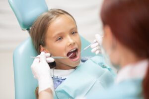 quando fare la prima visita dentistica bambini